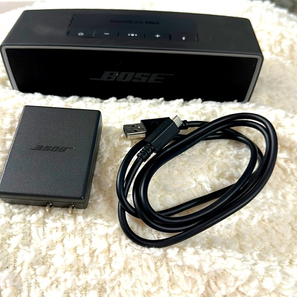 Bose SoundLink mini ll special  edition. - Picture 1 of 9